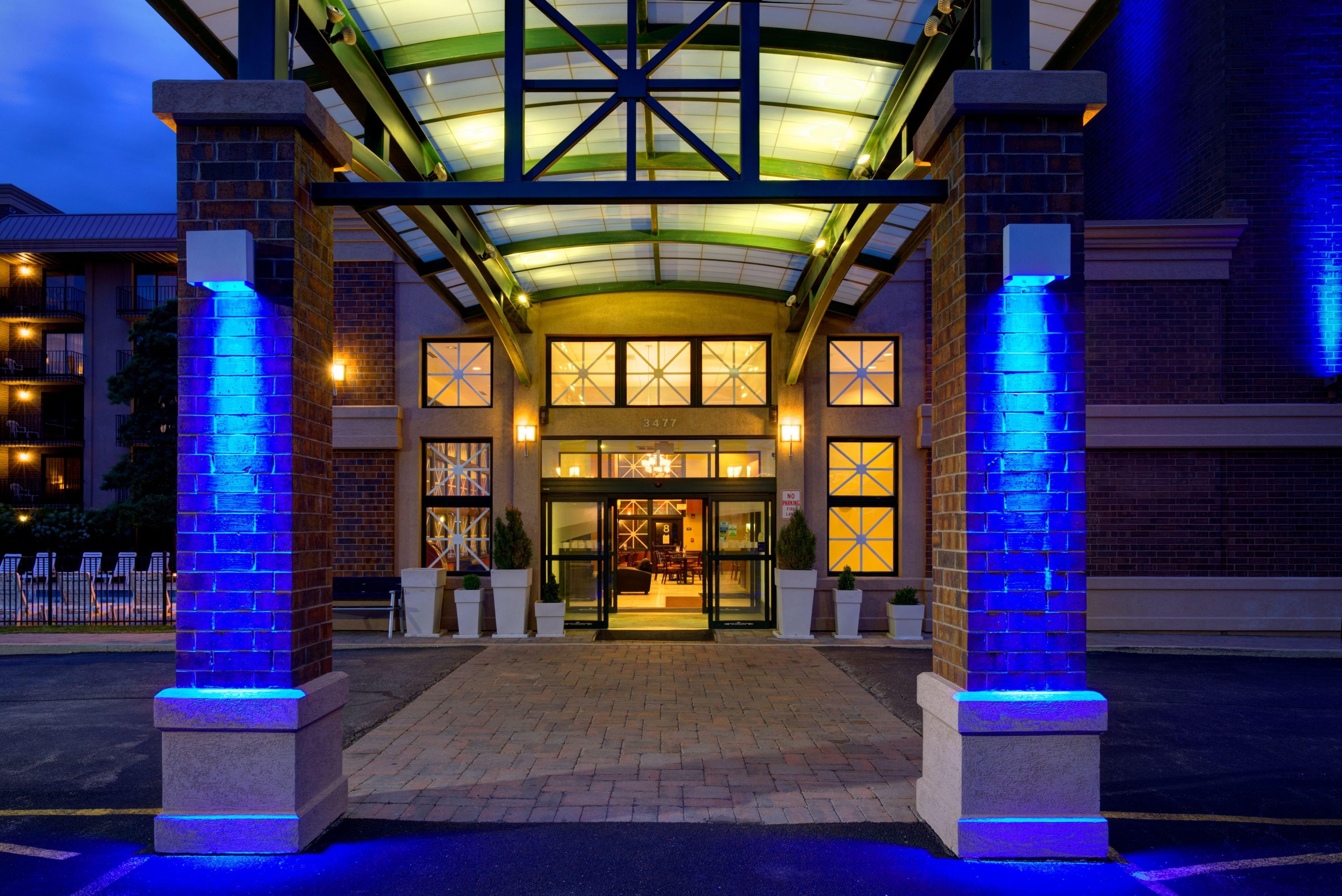Holiday Inn Express Schaumburg-Rolling Meadows By Ihg Экстерьер фото