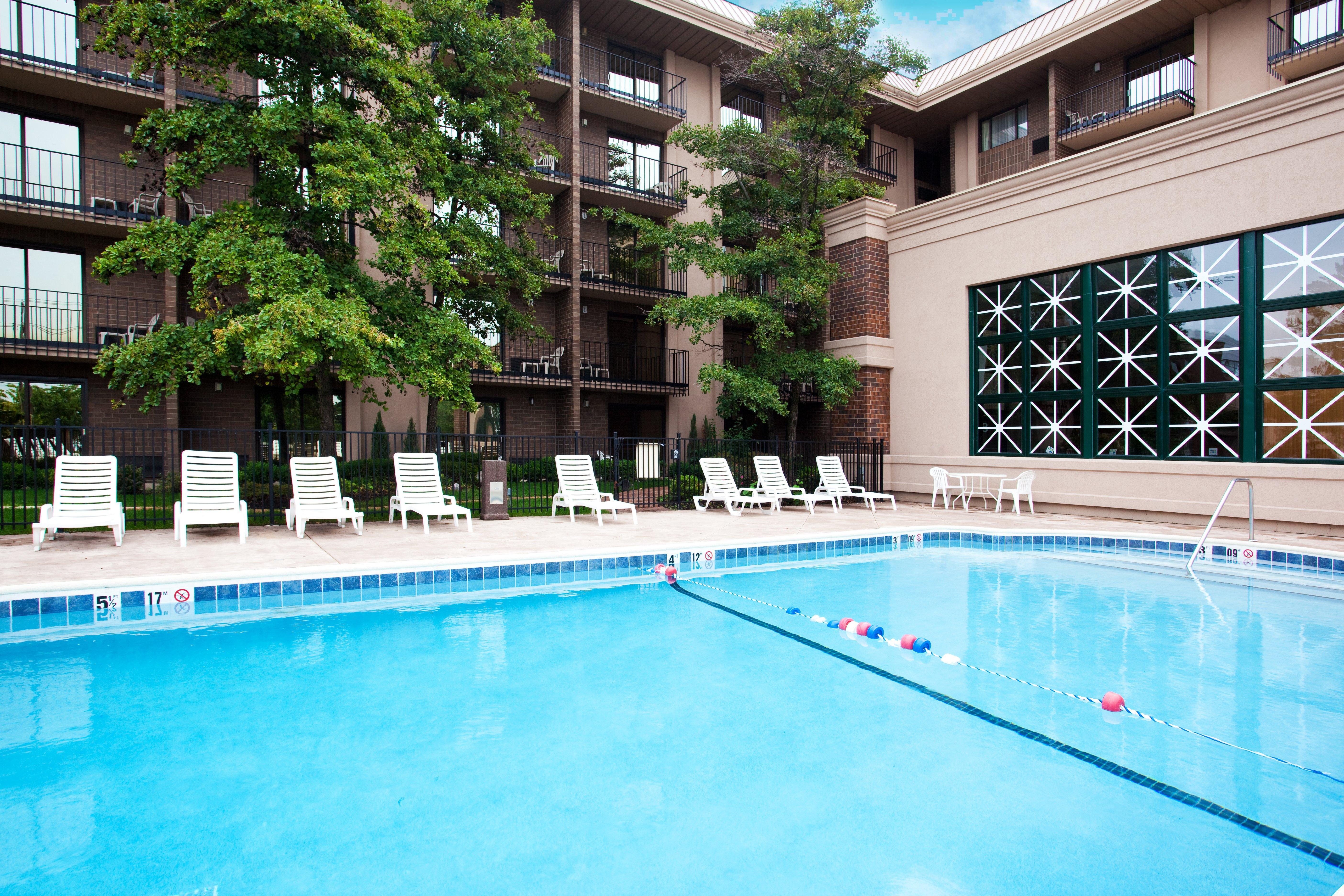 Holiday Inn Express Schaumburg-Rolling Meadows By Ihg Экстерьер фото