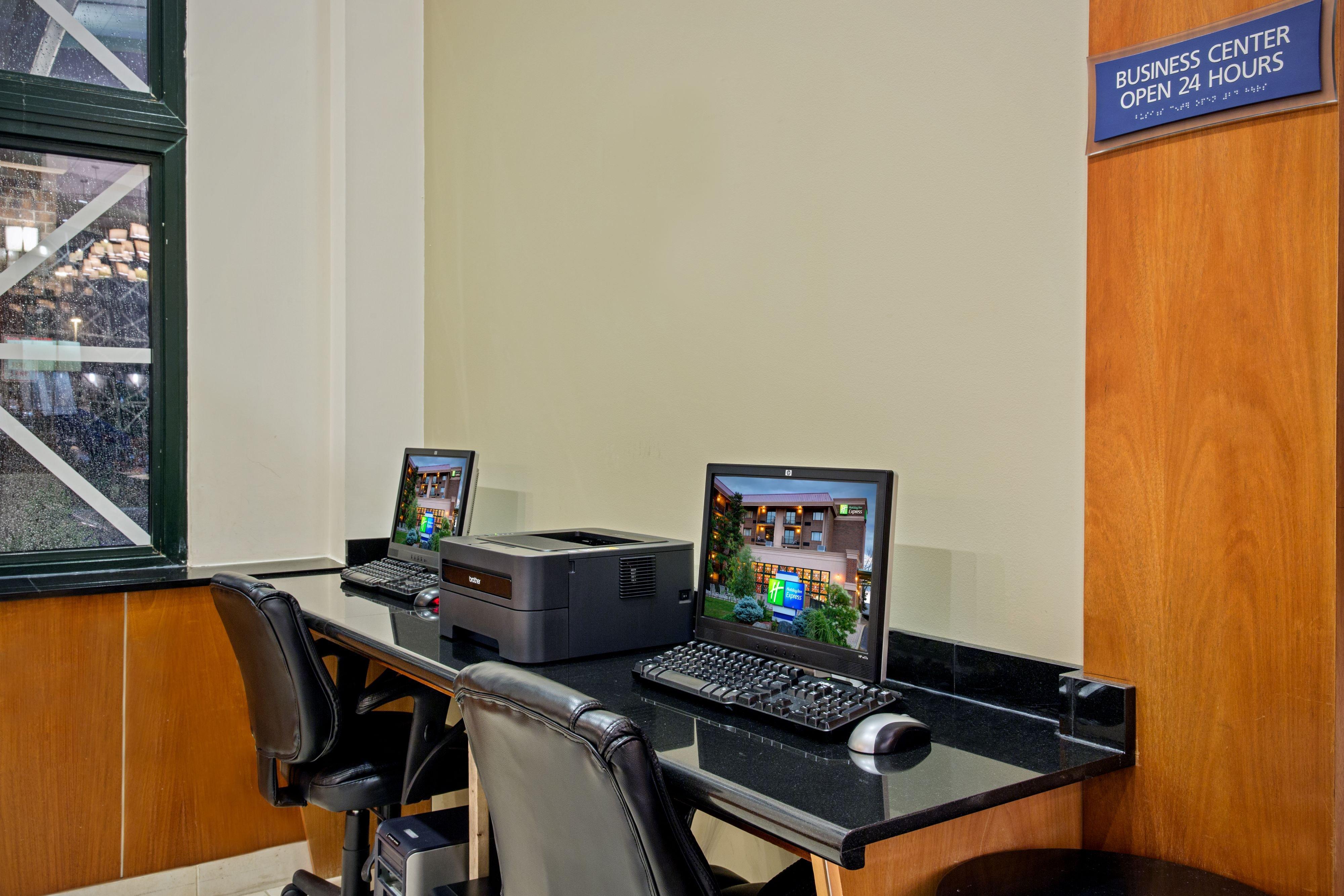 Holiday Inn Express Schaumburg-Rolling Meadows By Ihg Экстерьер фото