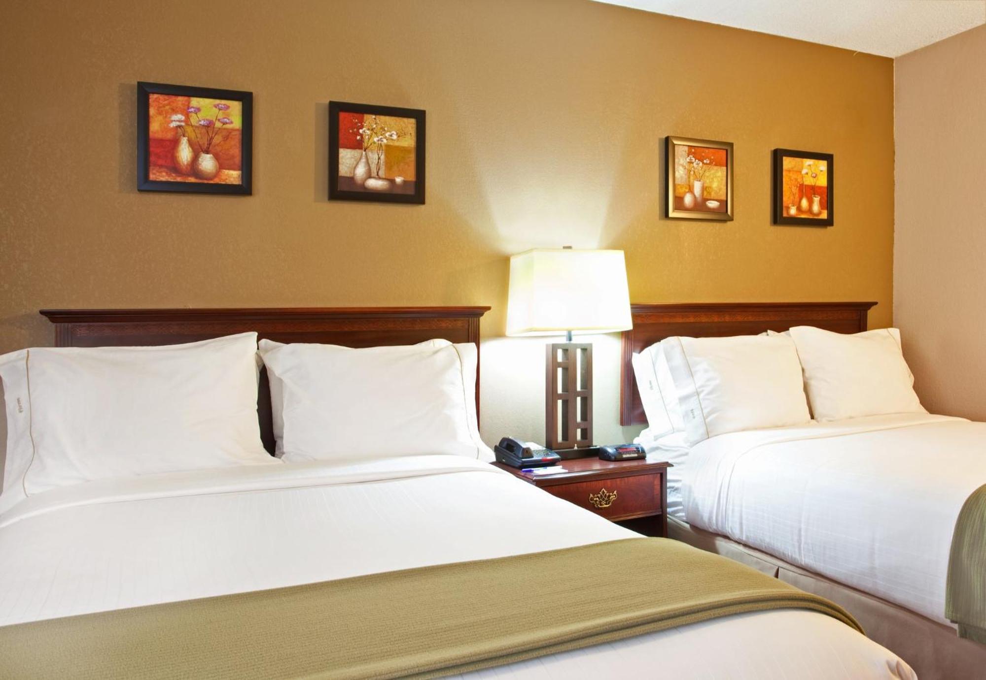 Holiday Inn Express Schaumburg-Rolling Meadows By Ihg Экстерьер фото