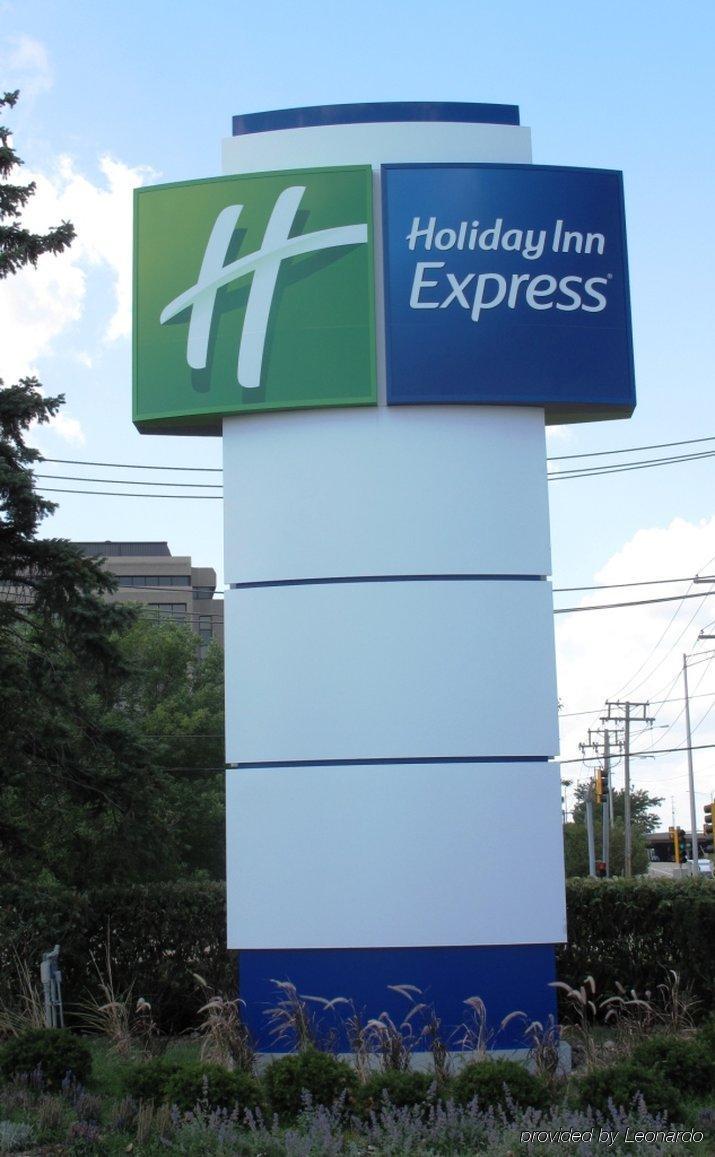 Holiday Inn Express Schaumburg-Rolling Meadows By Ihg Экстерьер фото