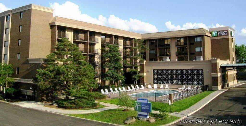 Holiday Inn Express Schaumburg-Rolling Meadows By Ihg Экстерьер фото